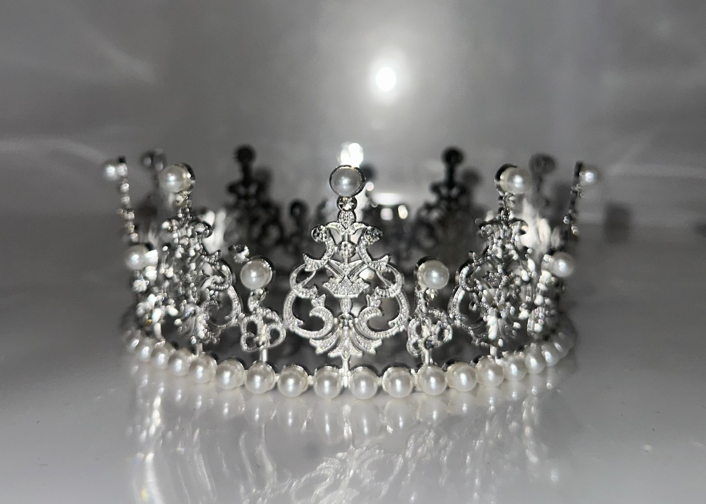 Crown #D701031
