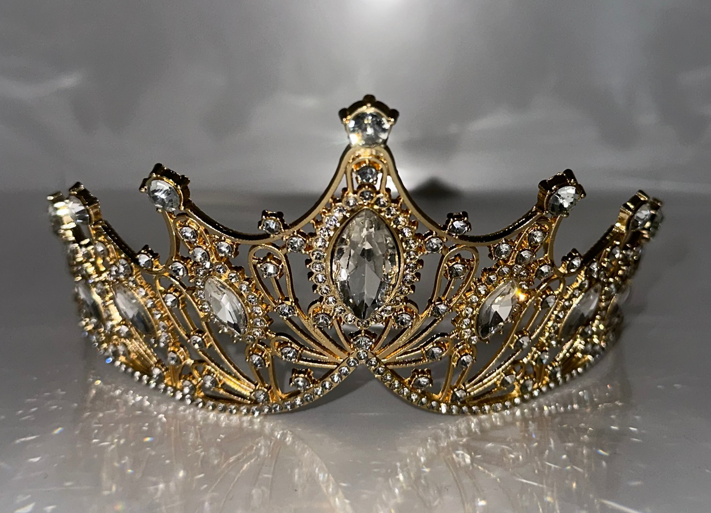 Metal Crown #D701033